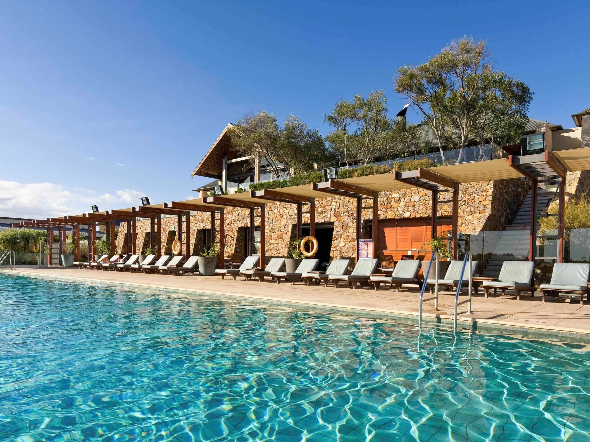 Pullman Bunker Bay Resort Margaret River Dunsborough Eksteriør bilde The pool at the hotel