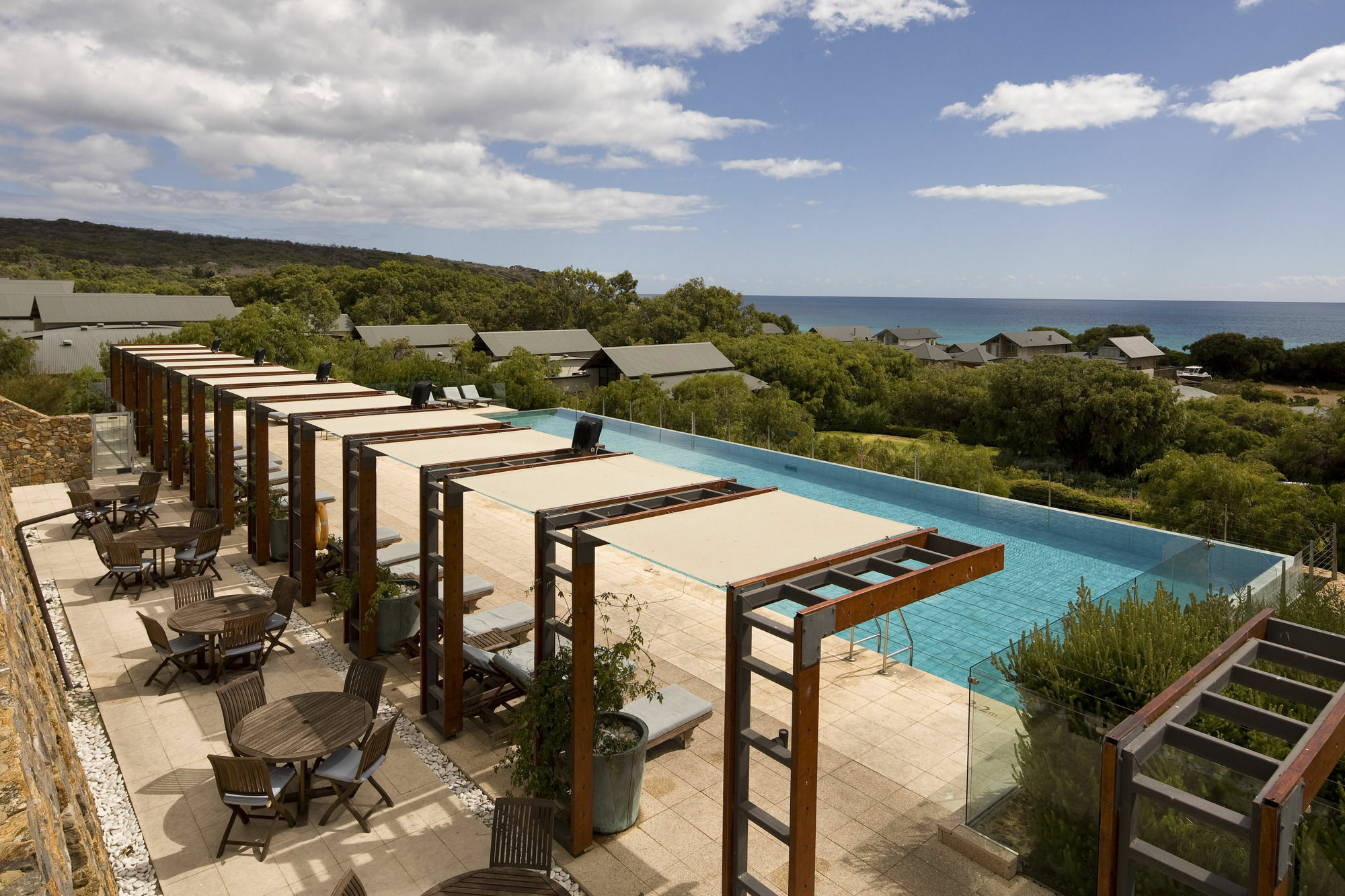 Pullman Bunker Bay Resort Margaret River Dunsborough Eksteriør bilde The pool at the Amanu Resort