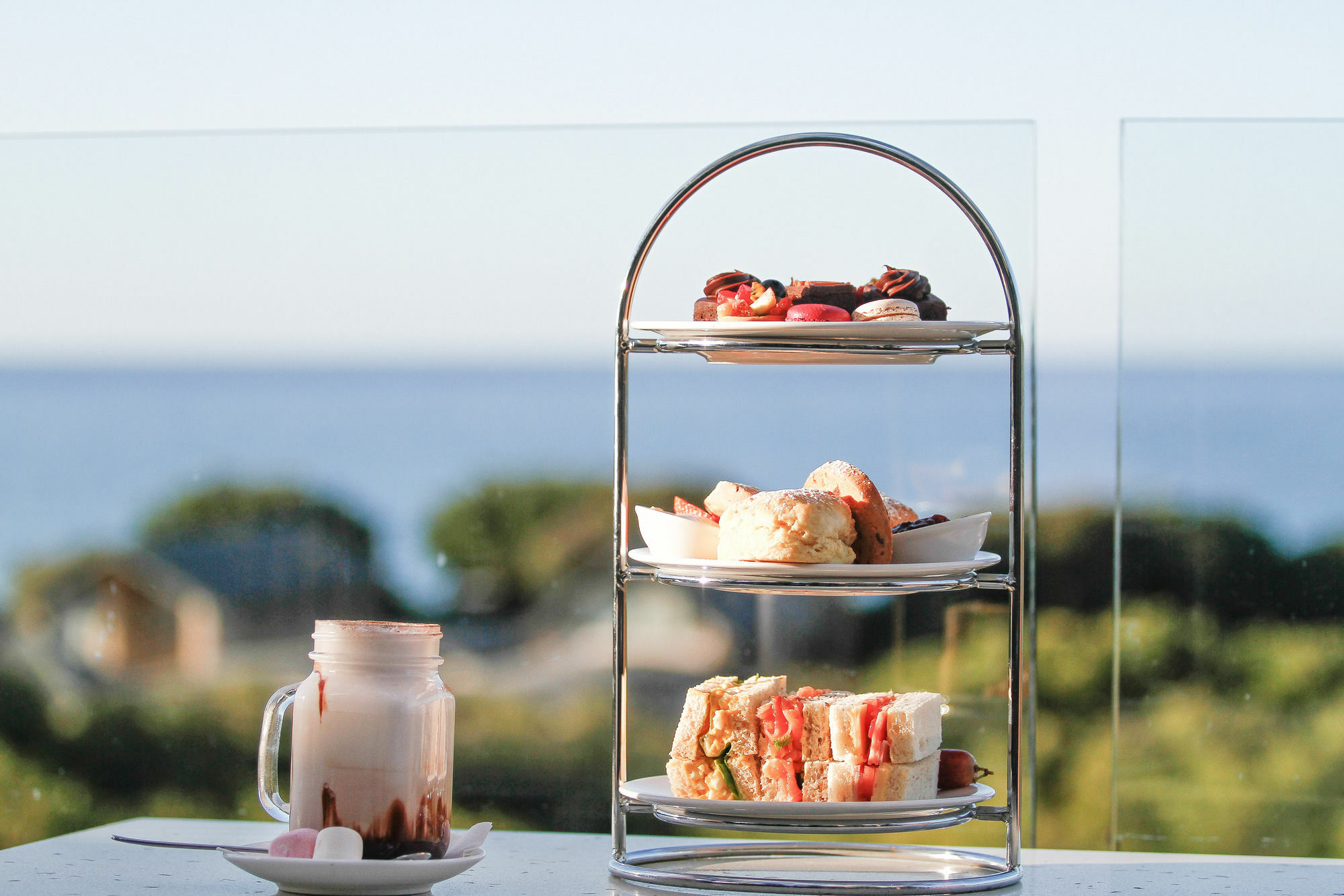 Pullman Bunker Bay Resort Margaret River Dunsborough Eksteriør bilde Afternoon tea at the Cape of Good Hope